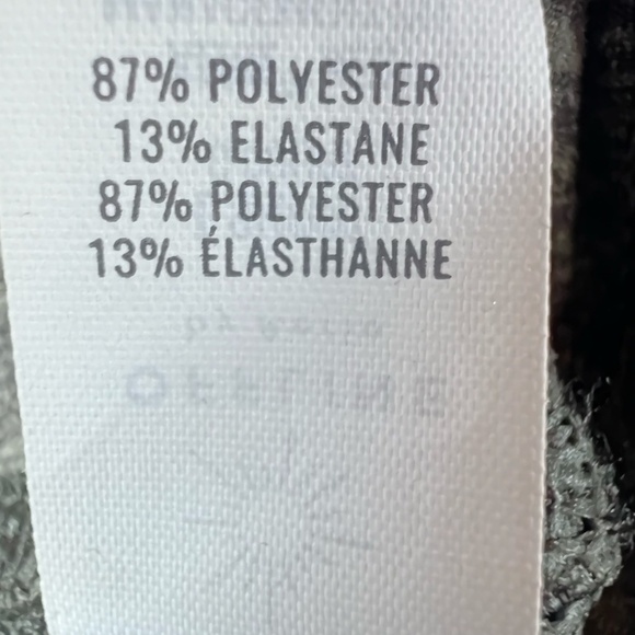 Offline by Aerie Women's Fold Over Waist Short Court Joggers Black Heather Large - Picture 12 of 14